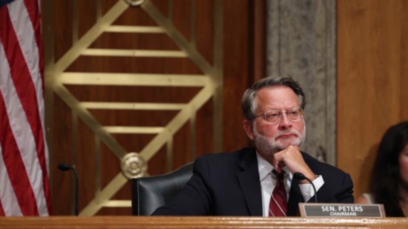 senators-debate-how-to-minimize-the-security-risks-of-federal-contractors-working-with-china