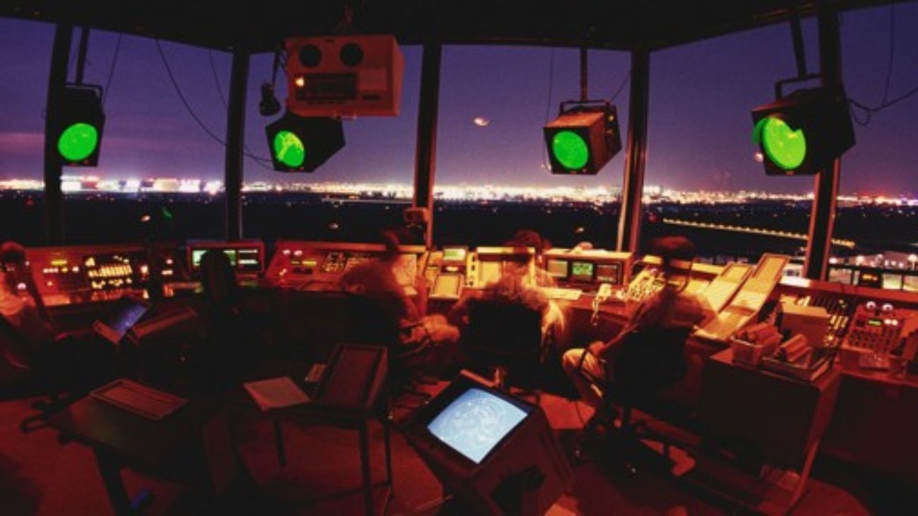 amid-hiring-surge,-faa-taps-outside-schools-to-boost-air-traffic-controller-training